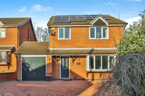 4 bedroom detached house for sale, Heathfield Avenue, Ilkeston