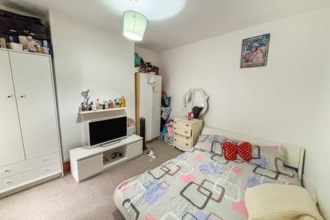 2 bedroom flat for sale, Hankinson Road, Bournemouth