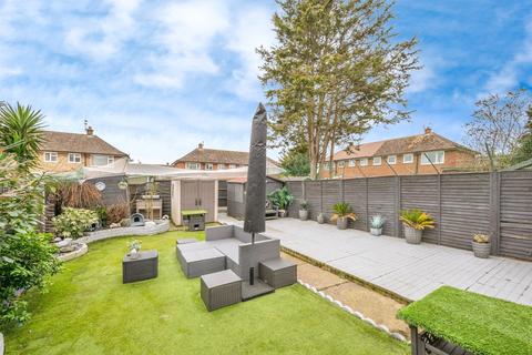 3 bedroom terraced house for sale, Magdalen Way, Gorleston, Great Yarmouth