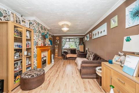 3 bedroom terraced house for sale, Magdalen Way, Gorleston, Great Yarmouth