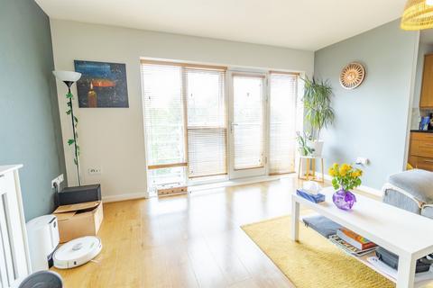 1 bedroom flat for sale, Watling Street, Bletchley, MILTON KEYNES