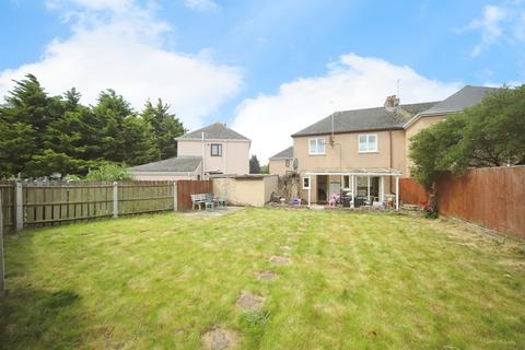 Lambrook Close, Taunton