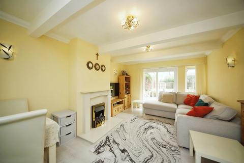 3 bedroom semi-detached house for sale, Lambrook Close, Taunton