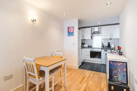 1 bedroom apartment for sale, Liberty Street, London