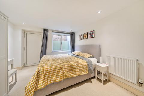 1 bedroom apartment for sale, Liberty Street, London
