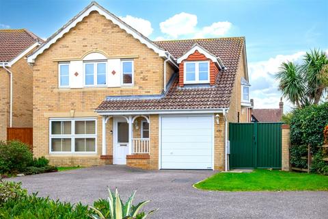 5 bedroom detached house for sale, Osborne Heights, East Cowes