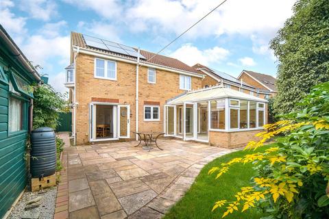 5 bedroom detached house for sale, Osborne Heights, East Cowes