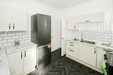 4 bedroom detached house for sale, Victoria Avenue, Hastings