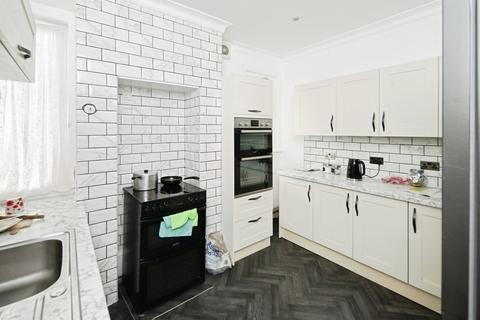 4 bedroom detached house for sale, Victoria Avenue, Hastings