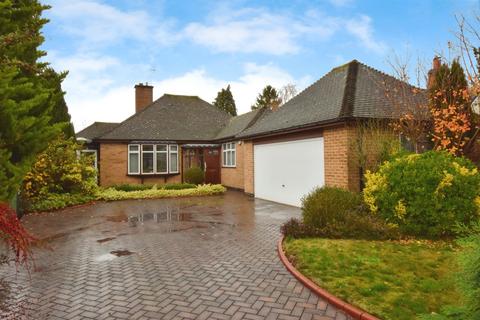 3 bedroom detached bungalow for sale, Woodside Road, Oadby, Leicester