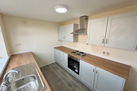 3 bedroom terraced house to rent, Langdale Place, Newton Aycliffe, DL5