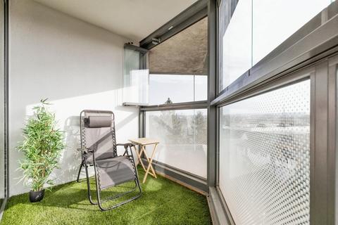 2 bedroom apartment for sale, Water Lane, Watford