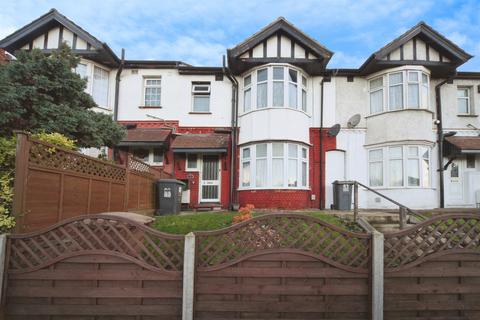 Neville Road, Luton