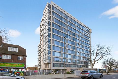 3 bedroom flat for sale, Acton Walk, London
