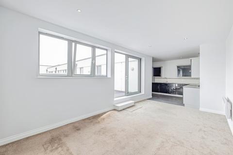 2 bedroom penthouse for sale, Loates Lane, Watford