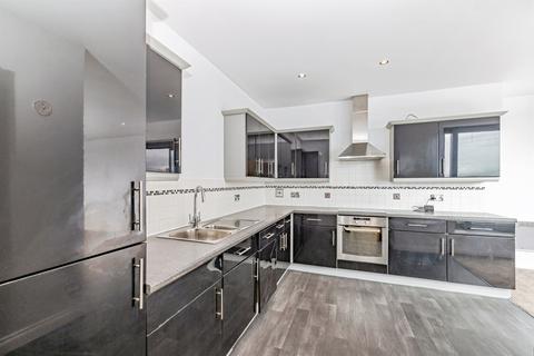 2 bedroom penthouse for sale, Loates Lane, Watford