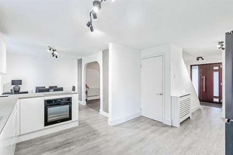 4 bedroom detached house for sale, Brampton Close, Wellingborough