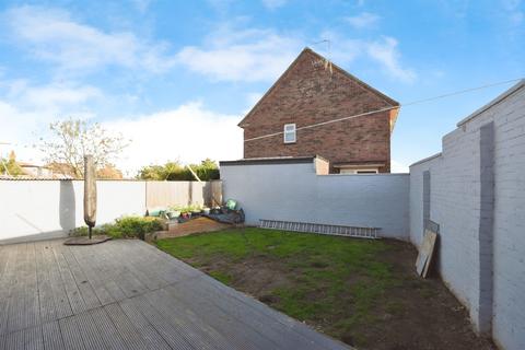 3 bedroom end of terrace house for sale, Masefield Road, Braintree