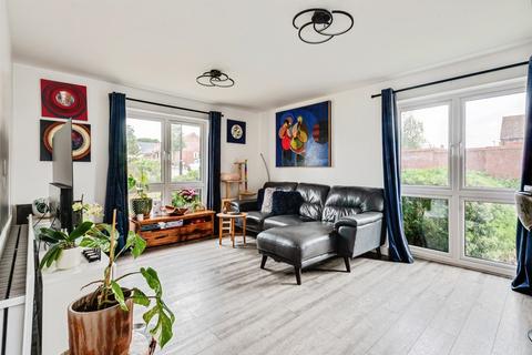 undefined, Creswick, Tadpole Garden Village, Swindon