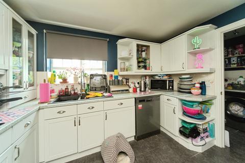 5 bedroom detached house for sale, Tasmania Way, Eastbourne