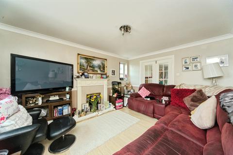 5 bedroom detached house for sale, Tasmania Way, Eastbourne