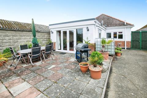 2 bedroom detached bungalow for sale, Durdells Avenue, Bournemouth