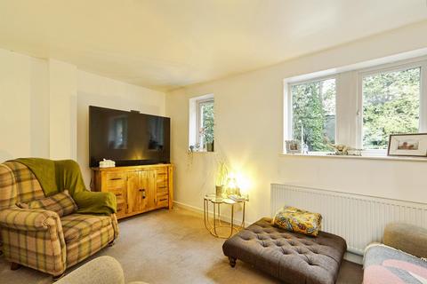 4 bedroom townhouse for sale, Holden View, Keighley BD22