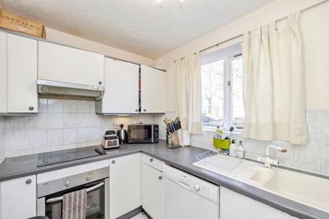 1 bedroom apartment for sale, Norbury Avenue, Watford