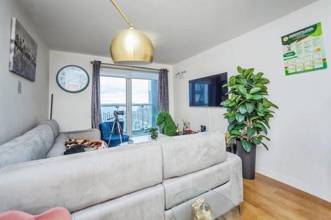 1 bedroom flat for sale, Ocean Drive, GILLINGHAM