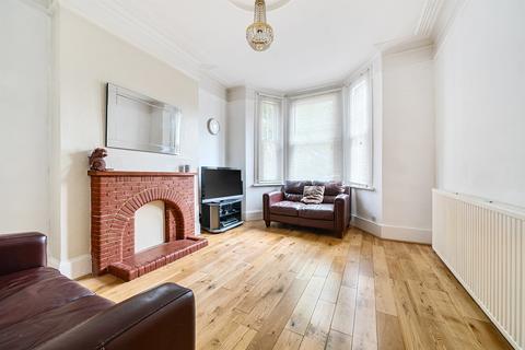 5 bedroom semi-detached house for sale, Chase Side, Enfield