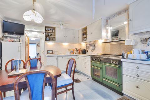 4 bedroom terraced house for sale, Ellfield Court, Northampton