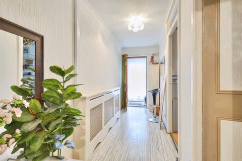 4 bedroom terraced house for sale, Ellfield Court, Northampton