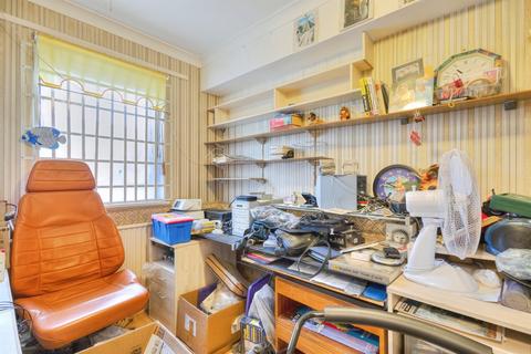 4 bedroom terraced house for sale, Ellfield Court, Northampton