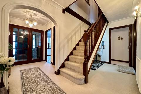 undefined, Noak Hill Road, Billericay CM12