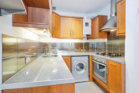 1 bedroom apartment for sale, Grove Mill Lane, Watford