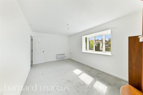 2 bedroom flat for sale, South Street, Dorking