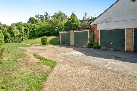 3 bedroom maisonette for sale, Lexden Road, Colchester