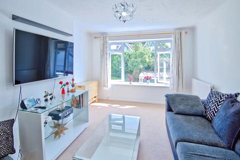 3 bedroom maisonette for sale, Lexden Road, Colchester