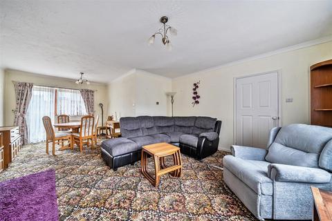 3 bedroom detached house for sale, The Cleavers, Burbage, Marlborough