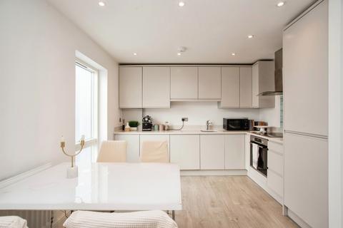 1 bedroom apartment for sale, Rosslyn Road, Watford