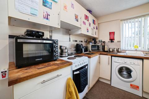 2 bedroom end of terrace house for sale, High Street, Heanor DE75