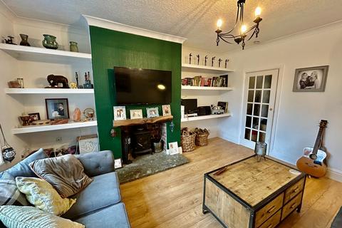 2 bedroom terraced house for sale, Grafton Road, Keighley BD21