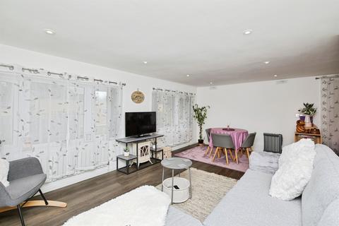 undefined, Navigation Mobile Home Park, Derby
