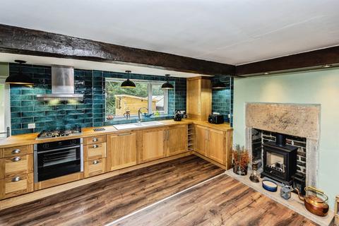 2 bedroom terraced house for sale, Goit Side, Luddendenfoot, Halifax