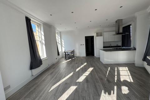 undefined, East Terrace, Gravesend DA12