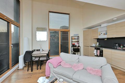 2 bedroom flat for sale, Maidstone Road, Norwich