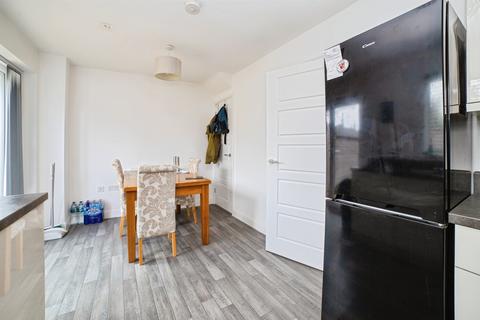 3 bedroom semi-detached house for sale, Peregrine Way, Alfreton DE55