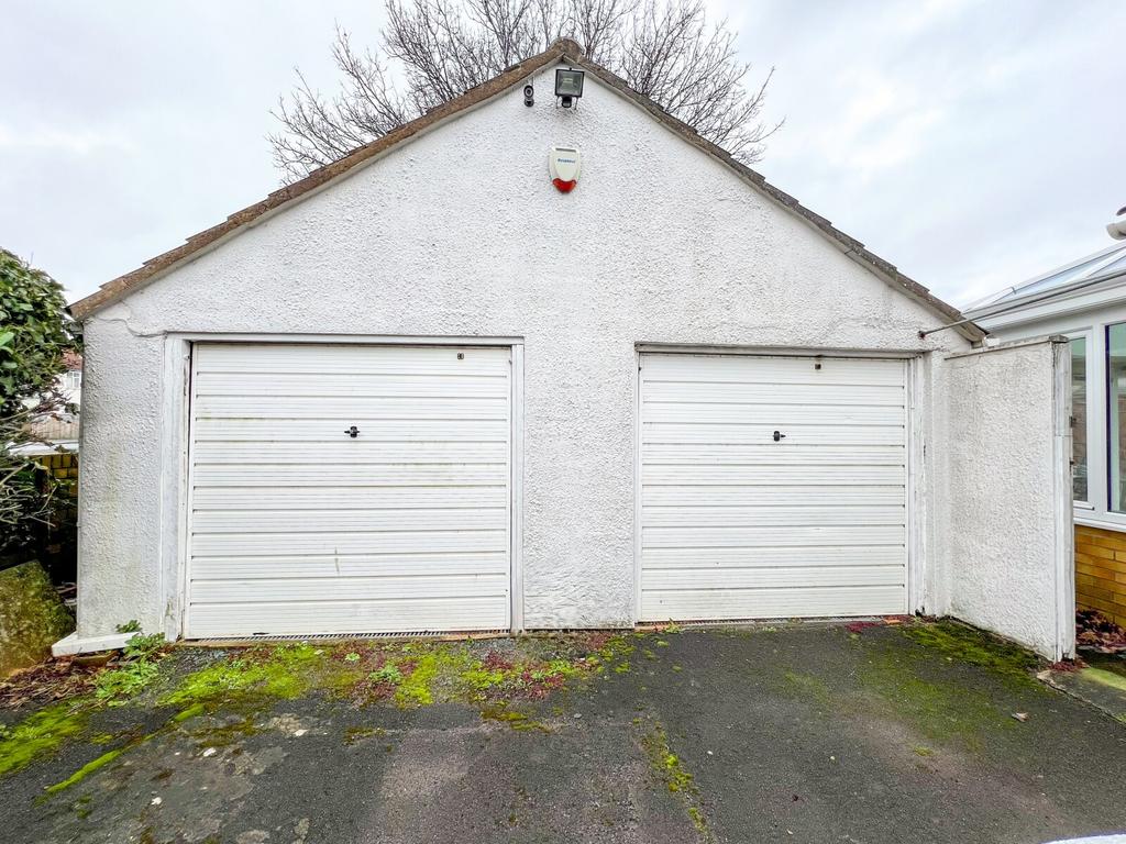 Double Garage