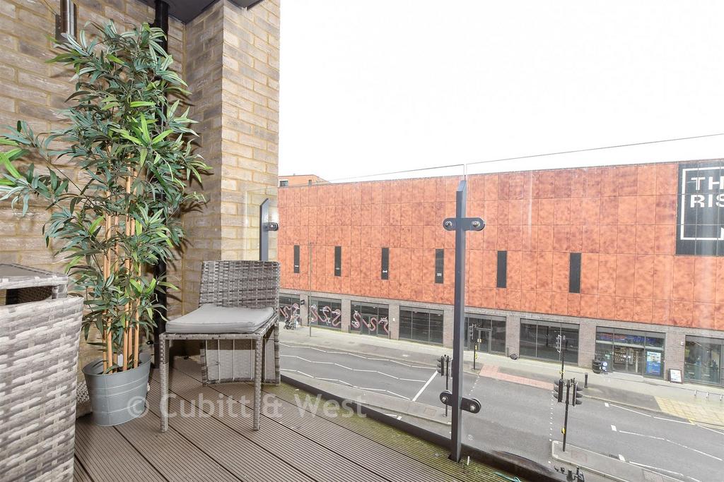 Balcony / Terrace