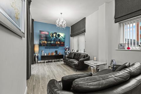 4 bedroom detached house for sale, Sinatra Drive, Oxley Park, Milton Keynes